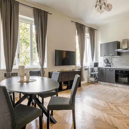 Elegant Brand New Apartments Near Duomo-2